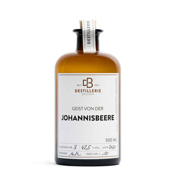 Flasche Johannisbeergeist von der Destillerie Brezger