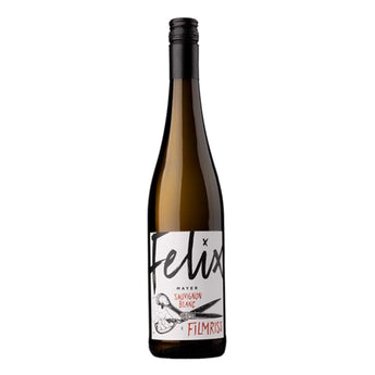 Filmriss Sauvignon Blanc vom Weingut Felix Mayer in der Flasche