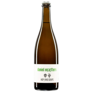 Hop & Grape vom Weingut Mattern - weißer Crossover aus Wein und Hopfen