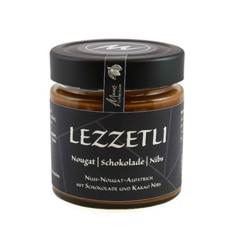 Maasz Lezzetli Aufstrich im Glas, cremig mit Haselnuss, Kakaonibs und Meersalz