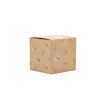 Kleine Maasz Mystery Box mit bunt gemischtem wechselndem Inhalt