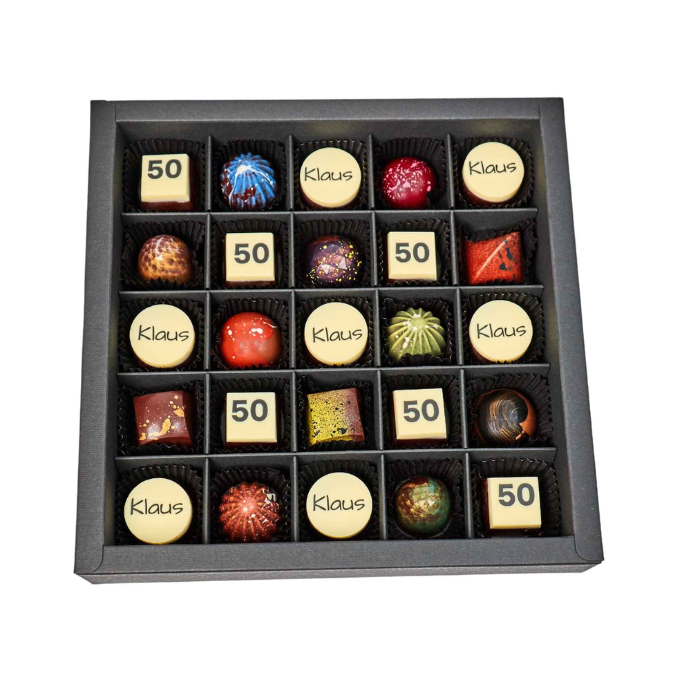 Pralinenschachtel mit individualisierten Pralinen - Pralinentorte