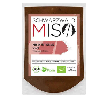 Miso Intense von Schwarzwald Miso, dunkelbraune Paste im Beutel