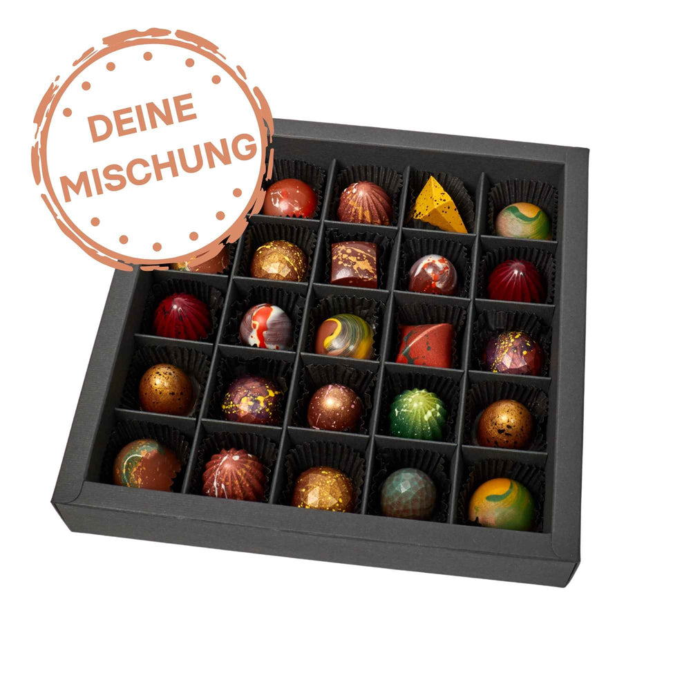 Pralinenbox mit 25 individuell wählbaren handgemachten Pralinen in edler Verpackung
