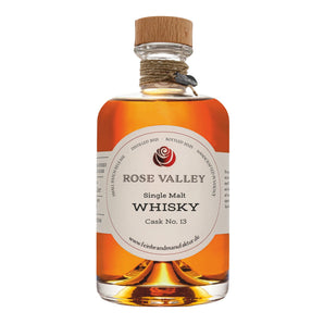 Flasche Rose Valley Cask No. 13 - Single Malt aus Orange-Wine-Fass mit fruchtigem Charakter
