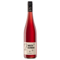 Winzer-Glühwein rot „Ein Wintermärchen“ vom Weingut Quint in klarer Flasche mit schlichtem Etikett.
